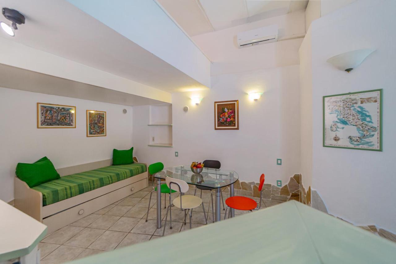 Mono Millelire Apartment La Maddalena  Exterior foto
