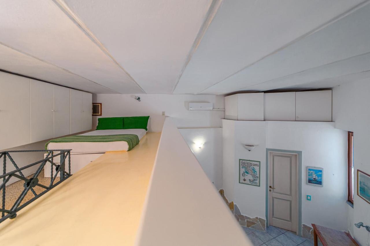 Mono Millelire Apartment La Maddalena  Exterior foto
